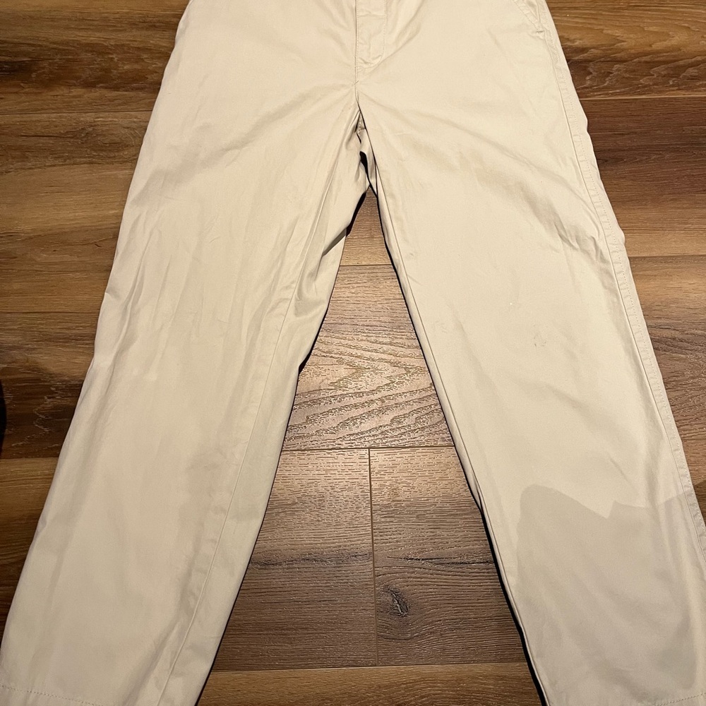 Tommy Hilfiger khaki pants size 32/30